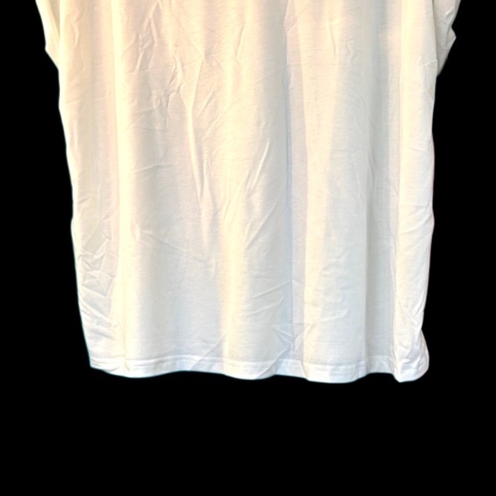 NWOT-Elegant White V-Neck Women's Tee - Picture 6 of 6